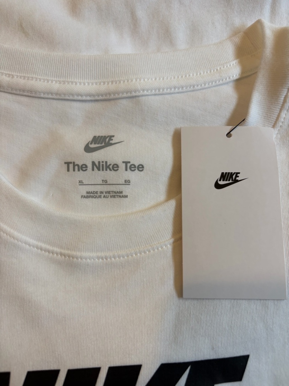 Men’s Nike Black Logo T-Shirt with Red Swoosh - Picture 3 of 5